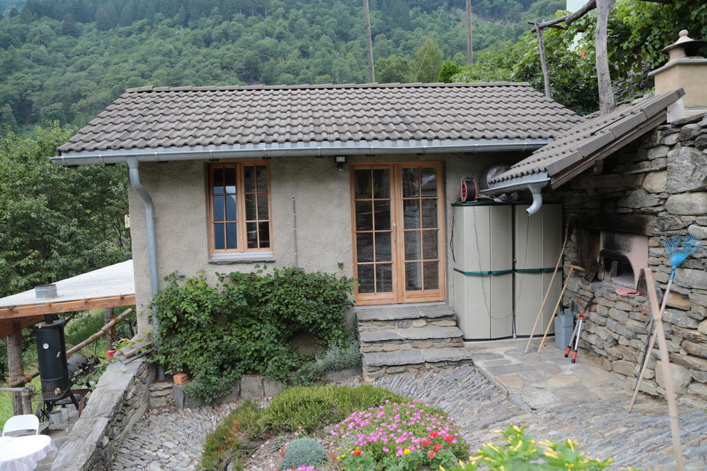 Casa Dosc Bed & Breakfast Verdabbio Bagian luar foto