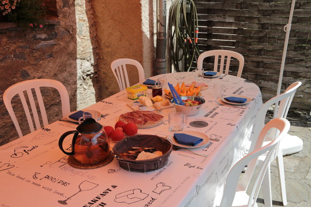 Casa Dosc Bed & Breakfast Verdabbio Bagian luar foto